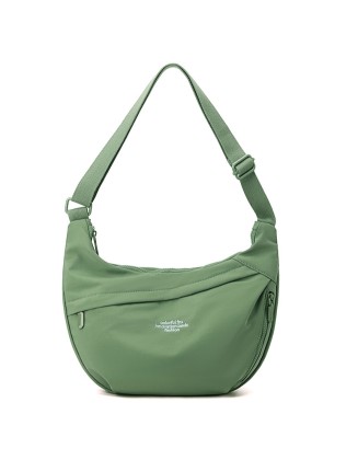 Stylish, Versatile & Lightweight Dumpling-Shaped Shoulder Bag
