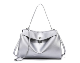 Large-Capacity, Stylish & Versatile Shoulder Bag with a Premium Vibe